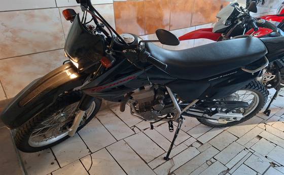 HONDA XR 250 TORNADO 